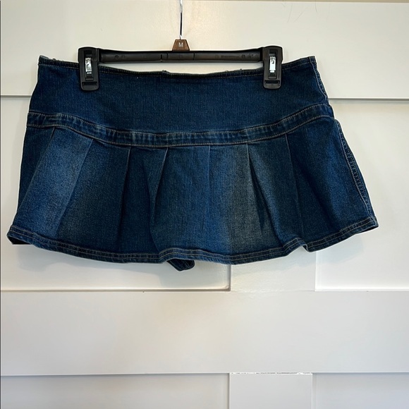 NWOT LG Urban Outfitters BDG Shaina belted Micro Mini Skort - Picture 4 of 8